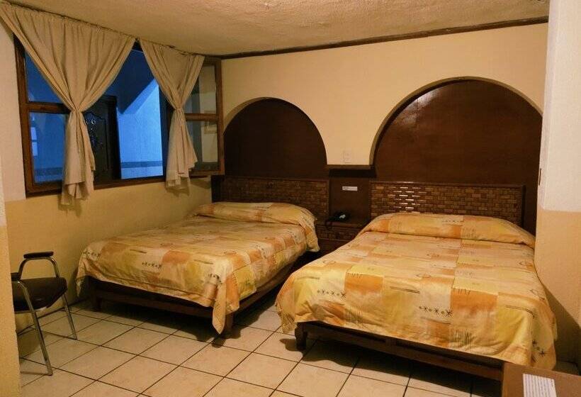 هتل Posada Tolosa
