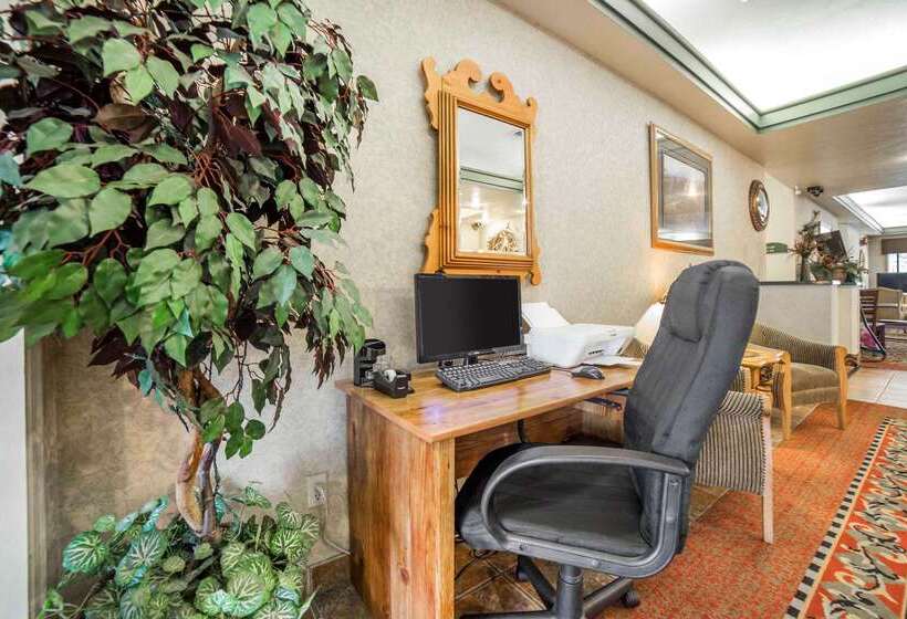 فندق Quality Inn