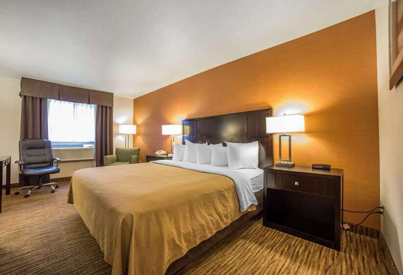 فندق Quality Inn