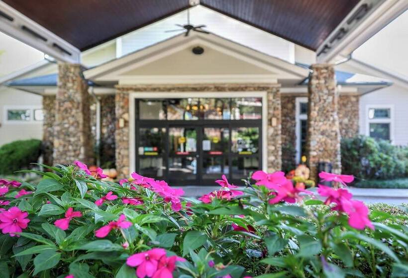 هتل Riverstone Condo Resort & Spa