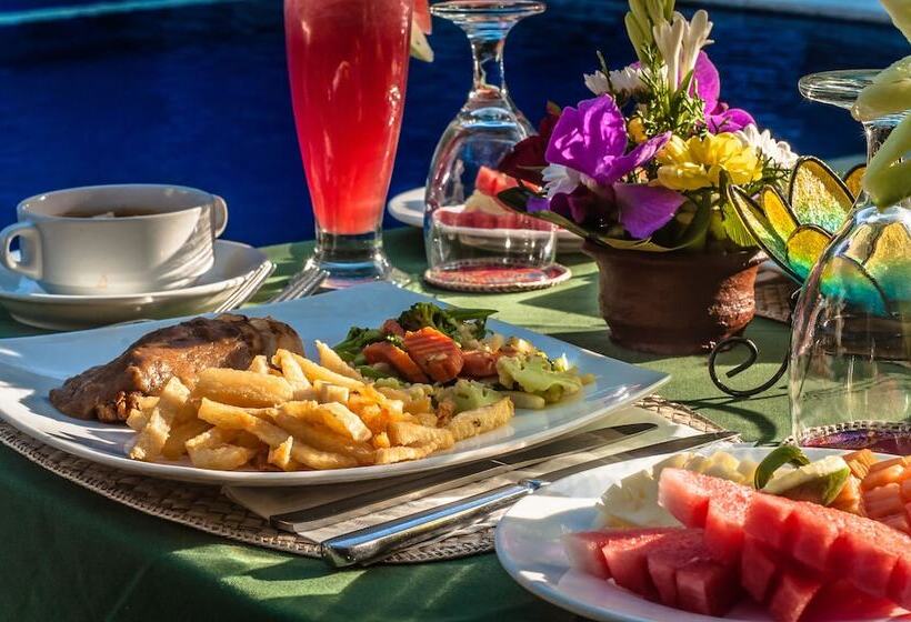 هتل Sahadewa Resort & Spa