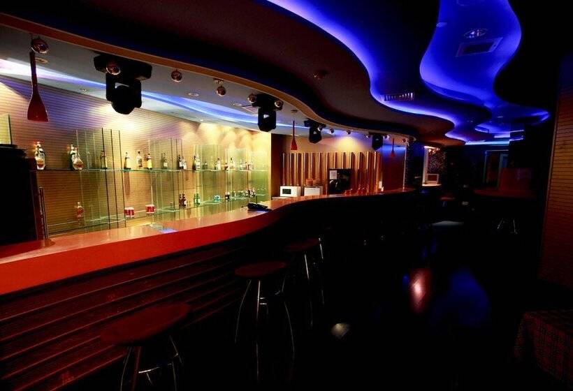 هتل Shanghai Neo Sunshine