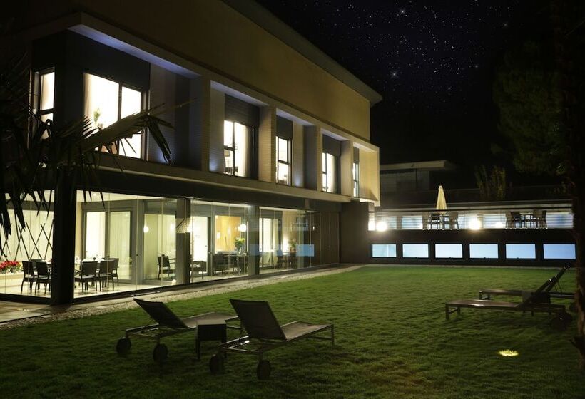 هتل Spa Niwa