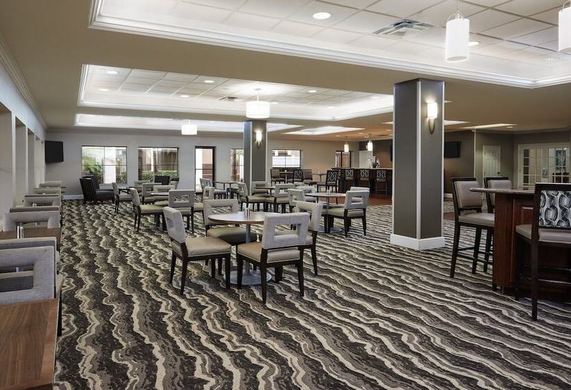 هتل Staybridge Suites Orlando South