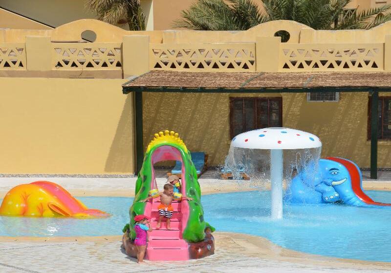 هتل Three Corners Rihana Resort El Gouna