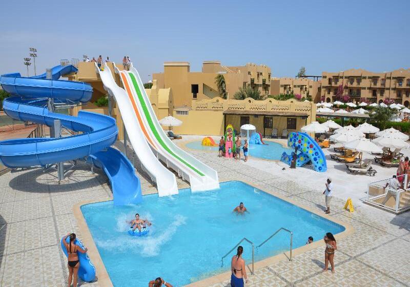 هتل Three Corners Rihana Resort El Gouna