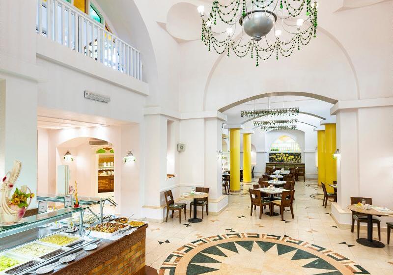 هتل Three Corners Rihana Resort El Gouna