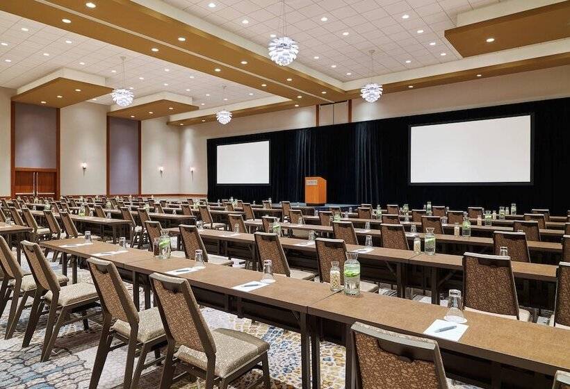 בית מלון כפרי The Westin Chicago North Shore