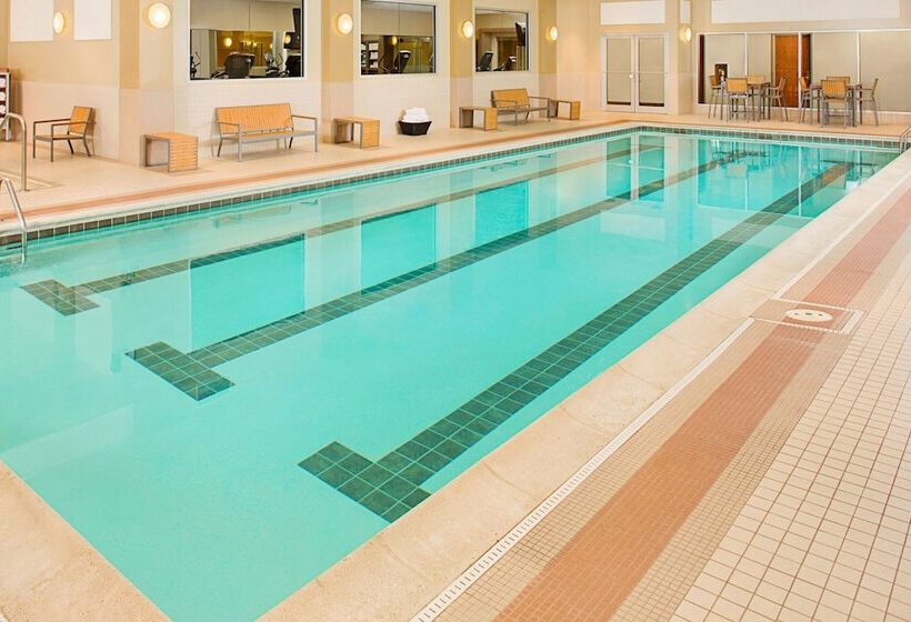 בית מלון כפרי The Westin Chicago North Shore