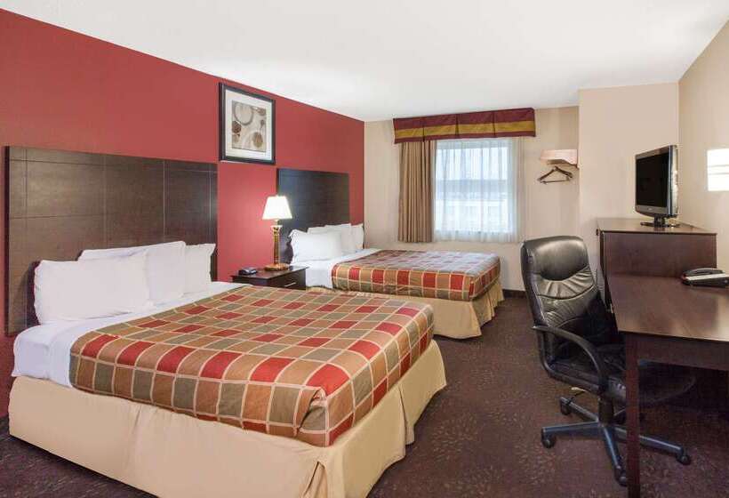 ホテル Travelodge By Wyndham Romulus Detroit Airport