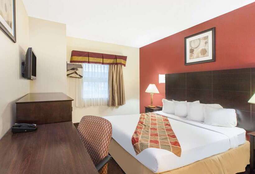 هتل Travelodge By Wyndham Romulus Detroit Airport