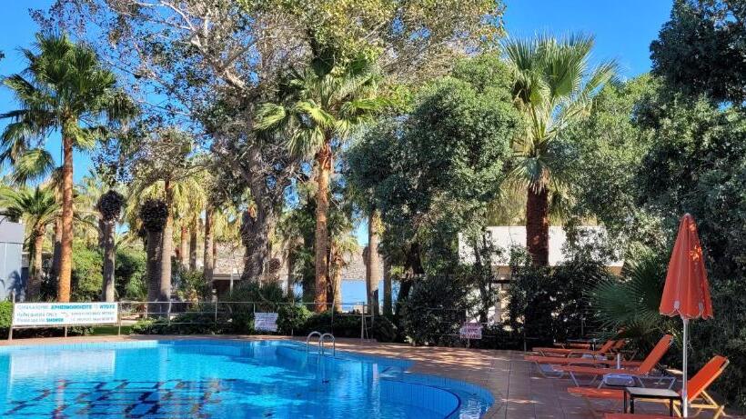 Marita's Apartments