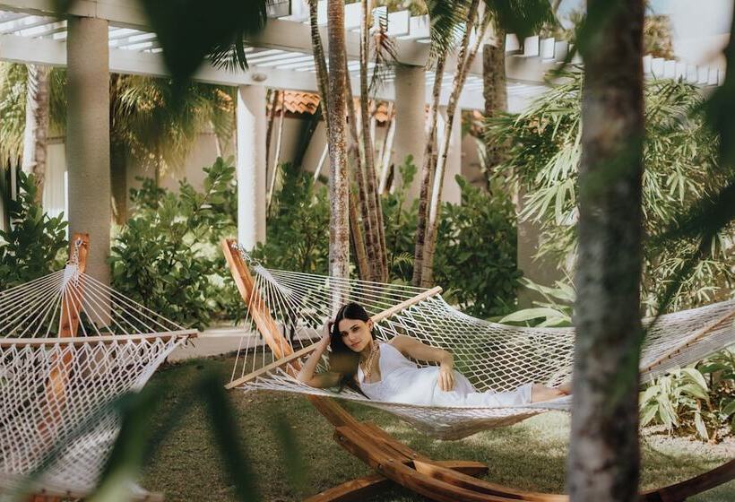 هتل Wyndham Palmas Beach And Golf Boutique Resort
