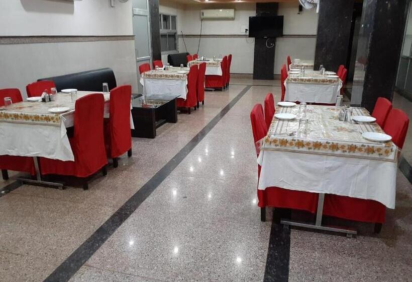 هتل Metro Inn