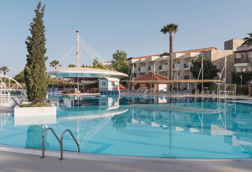 Aqua Fantasy Aquapark Hotel & Spa   Ultra All Inclusive