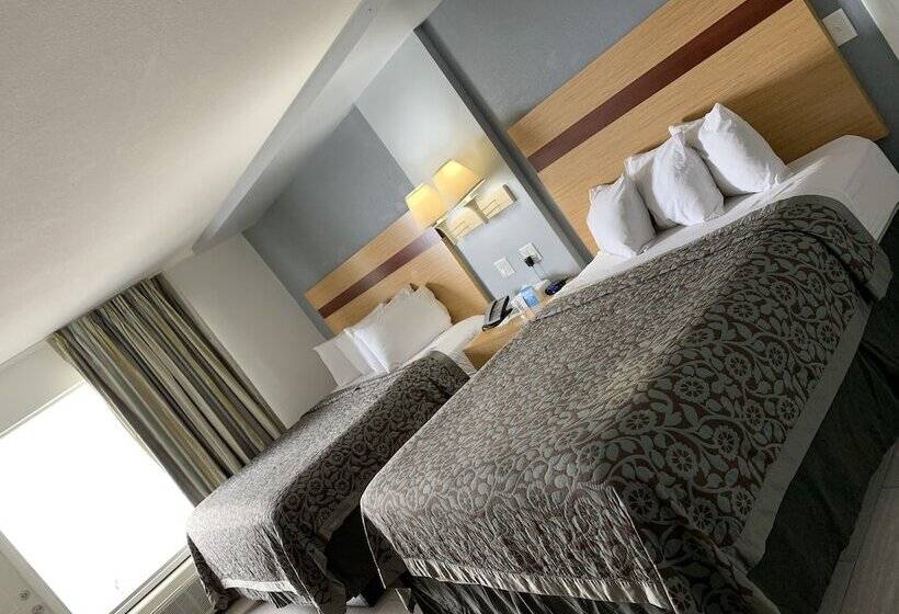 Отель Arya Blu Inn And Suites