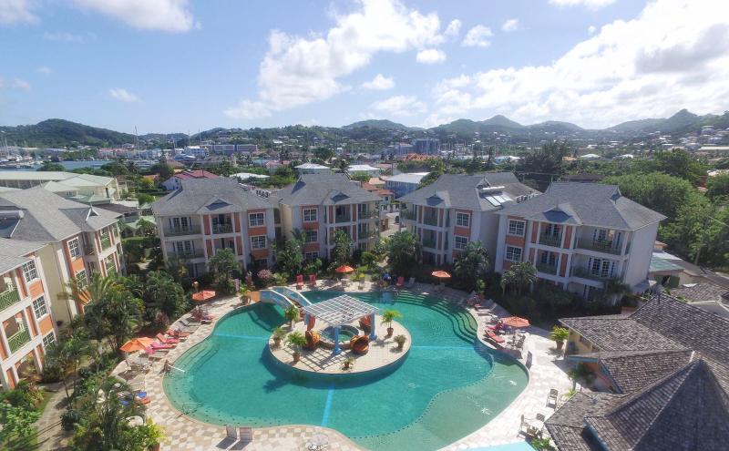 هتل Bay Gardens Beach Resort & Spa