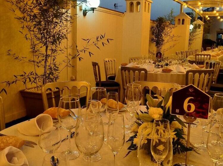 هتل Casa Del Trigo