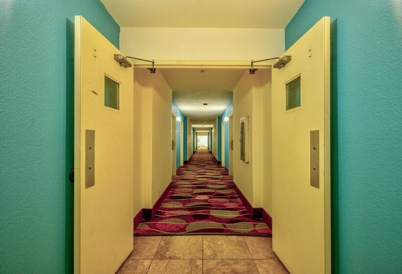 هتل Clearwater
