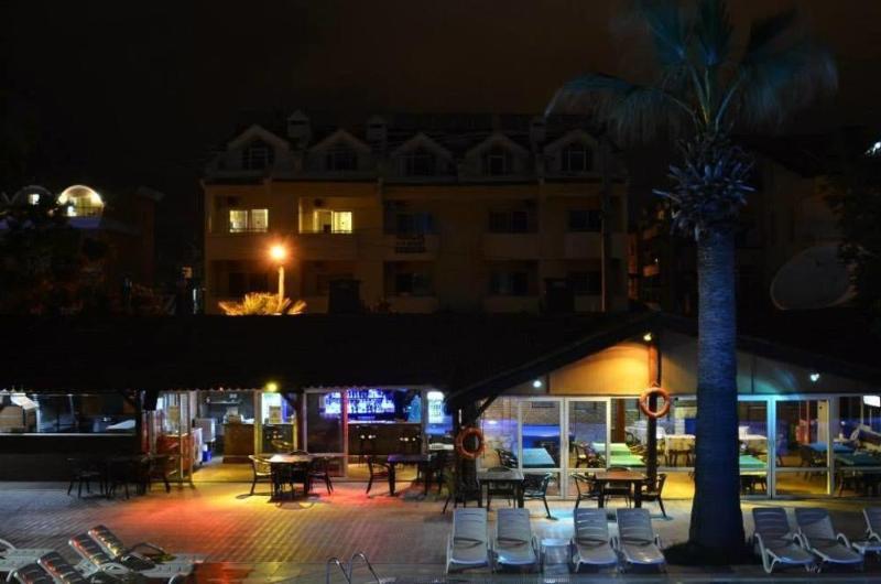 هتل Club Palm Garden Keskin