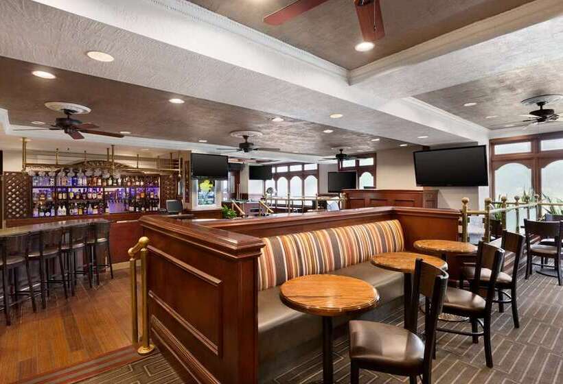 هتل Embassy Suites By Hilton Dallas Dfw Airport South