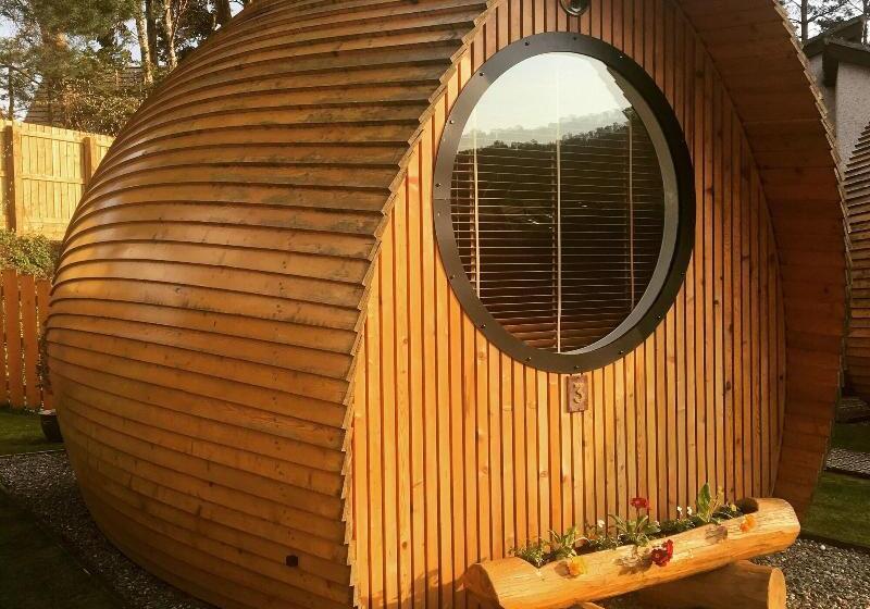 هتل Eriskay B&b And Aviemore Glamping