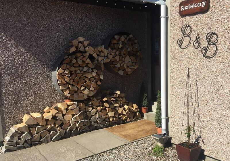 هتل Eriskay B&b And Aviemore Glamping
