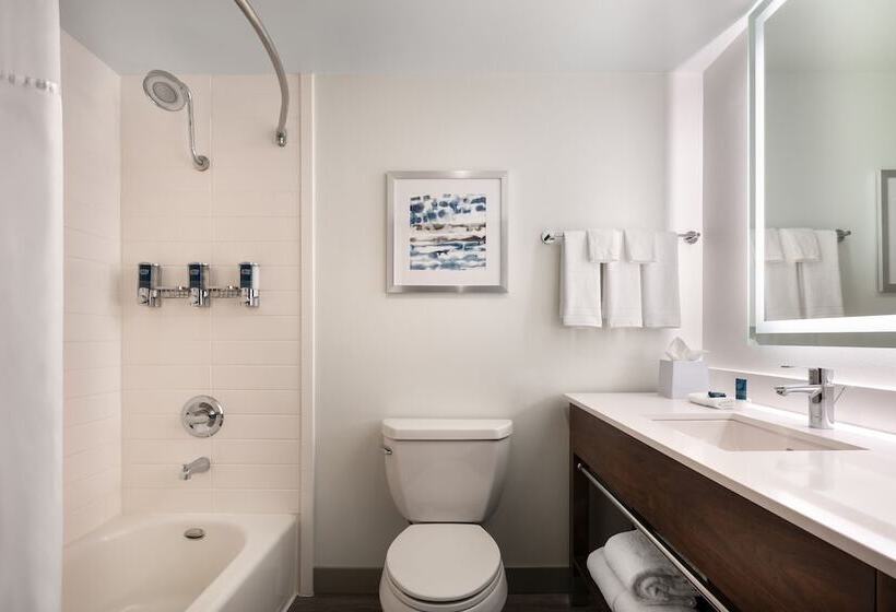 Hotel Four Points By Sheraton  & Suites San Francisco Airport