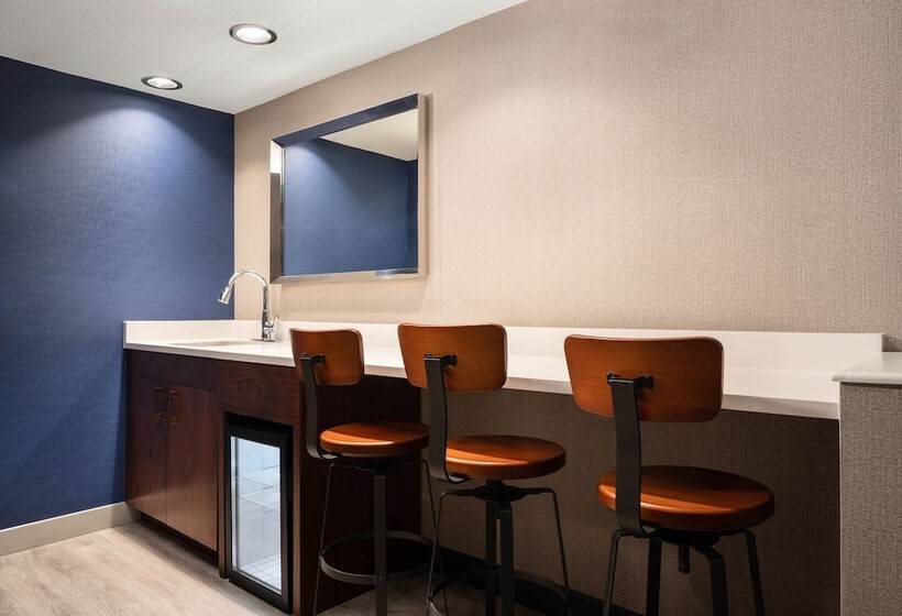 هتل Four Points By Sheraton   San Francisco Airport