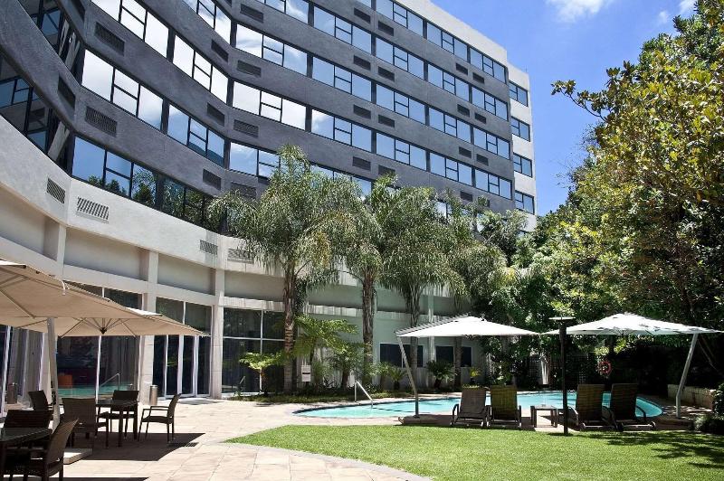 בית מלון כפרי Garden Court Milpark, Johannesburg