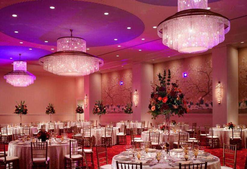 هتل Gaylord National Resort & Convention Center