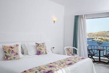 هتل Grand Beach Mykonos