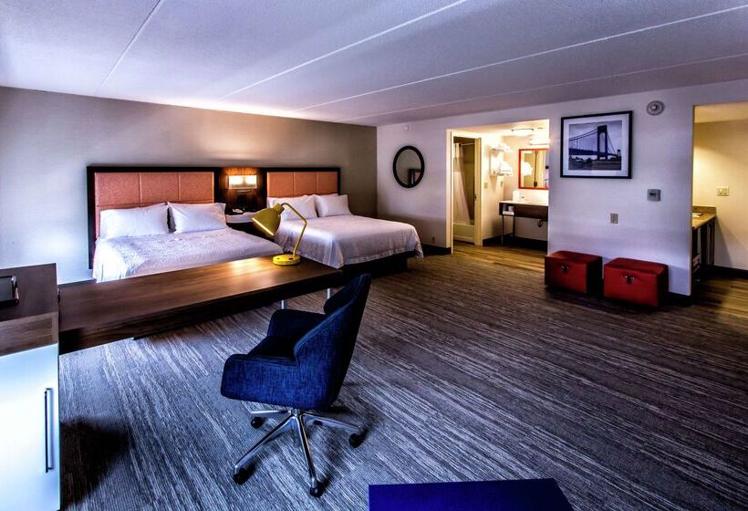 فندق Hampton Inn & Suites Staten Island