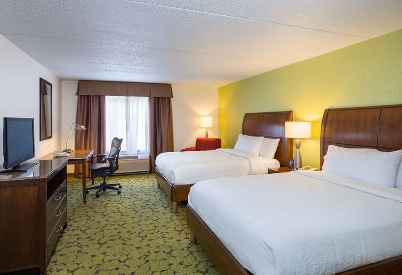 هتل Hilton Garden Inn Edison/raritan Center
