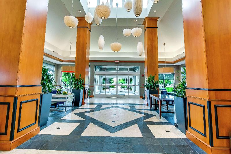 هتل Hilton Garden Inn Louisville Airport