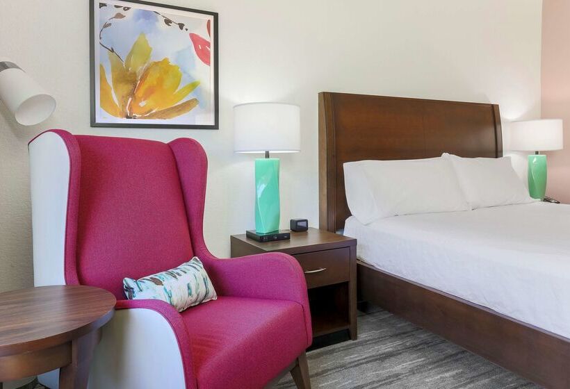 هتل Hilton Garden Inn Raleigh Durham Research Triangle Park