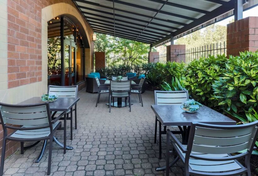 هتل Hilton Garden Inn Raleigh Durham/research Triangle Park