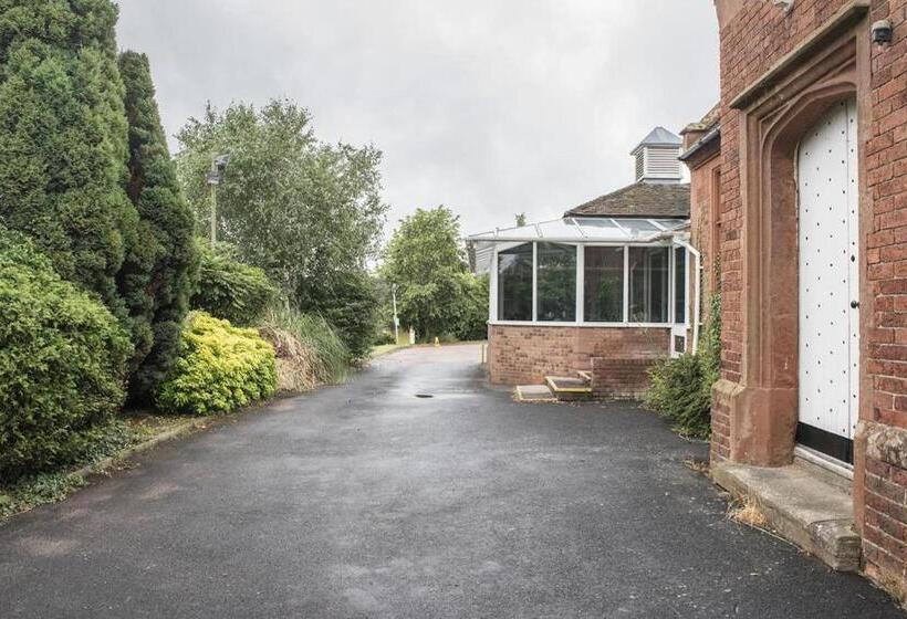 ホテル Himley Country