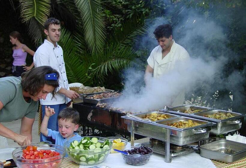 ホテル Ipsos Beach