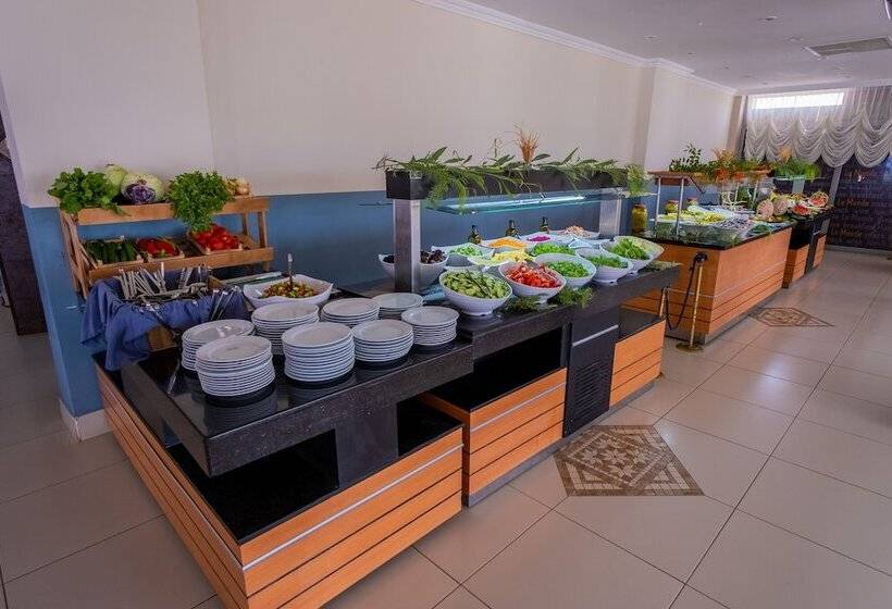 ホテル Le Monde Beach Resort & Spa