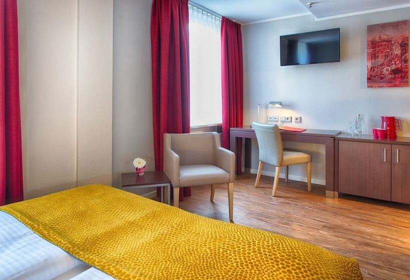 Fotos del hotel Leonardo Hotel München City Center:  6