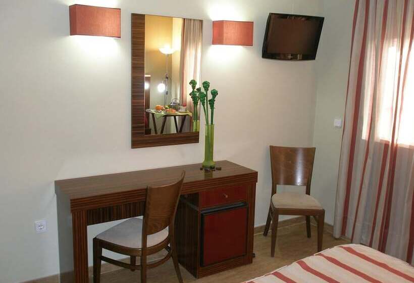 هتل Noguera El Albir