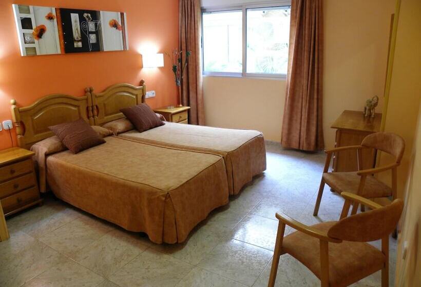 هتل Noguera El Albir