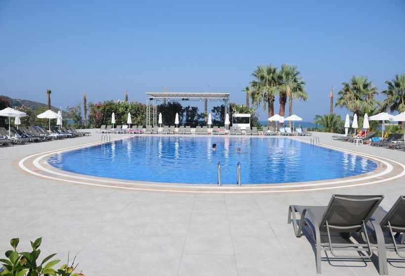 هتل Palm Wings Ephesus Beach Resort