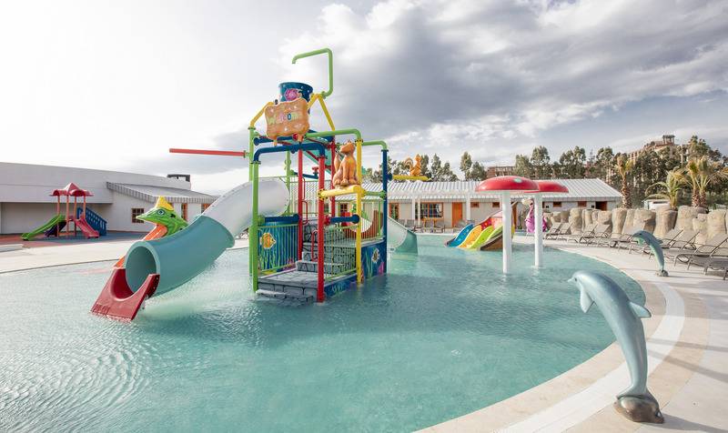 هتل Palm Wings Ephesus Beach Resort
