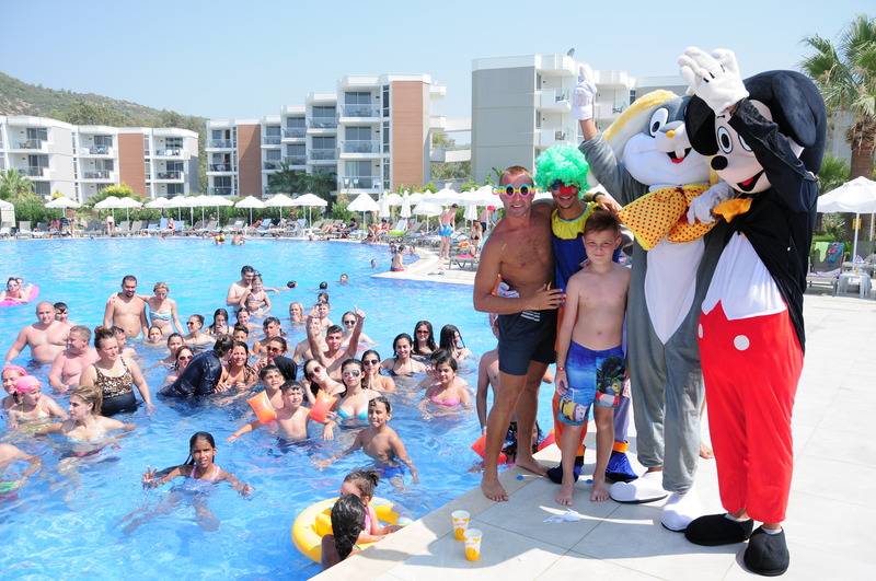 هتل Palm Wings Ephesus Beach Resort