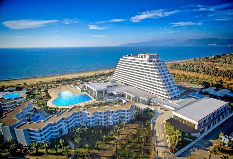 هتل Palm Wings Ephesus Beach Resort
