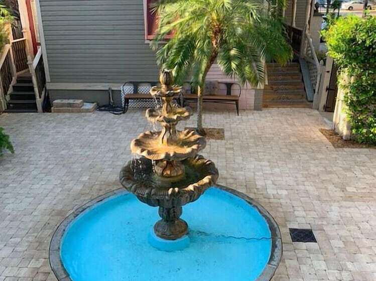 בית מלון כפרי Peace & Plenty Inn Bed And Breakfast Downtown St Augustine Adults Only