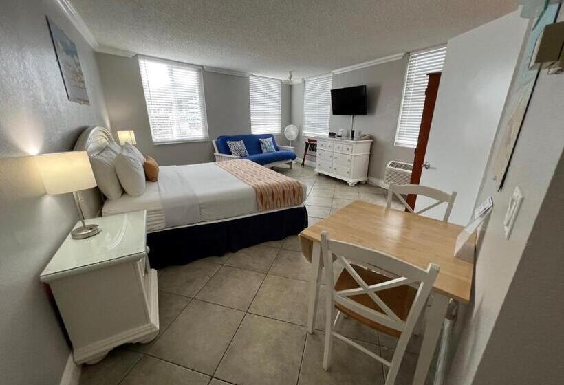 هتل Pelican Point On Clearwater Beach