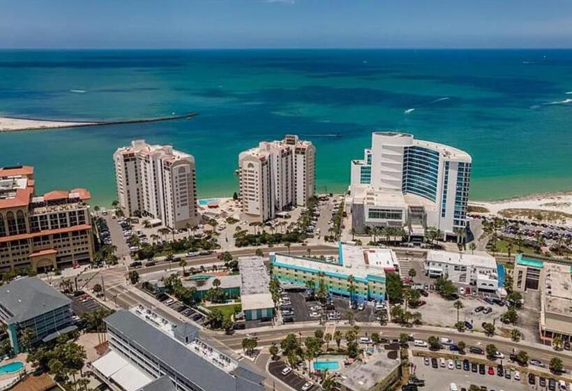 هتل Pelican Point On Clearwater Beach